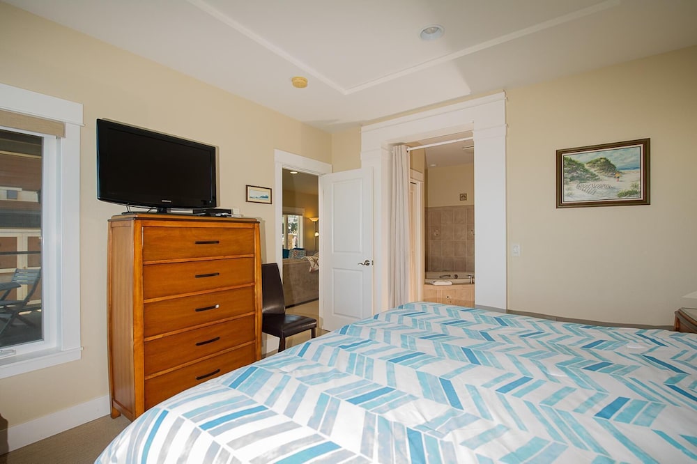 Lighthouse View at Shoreline Ridge Newport - photo 6