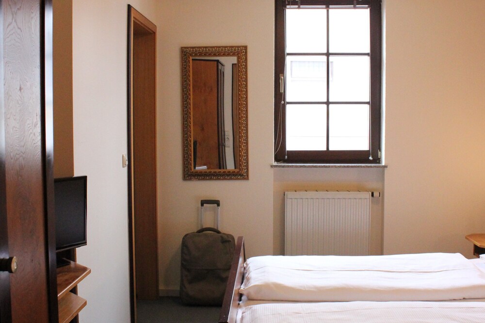 Hotel zur Waldbrücke — Marktheidenfeld — photo 5