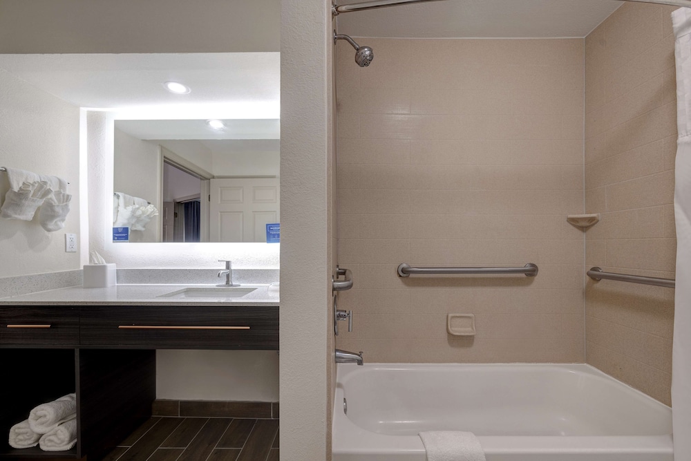 Homewood Suites by Hilton Jackson Ridgeland - photo 36