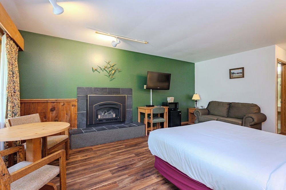 Holiday Acres Resort - photo 35