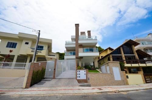 1080 Apartamento com vista para o mar em Bombinhas