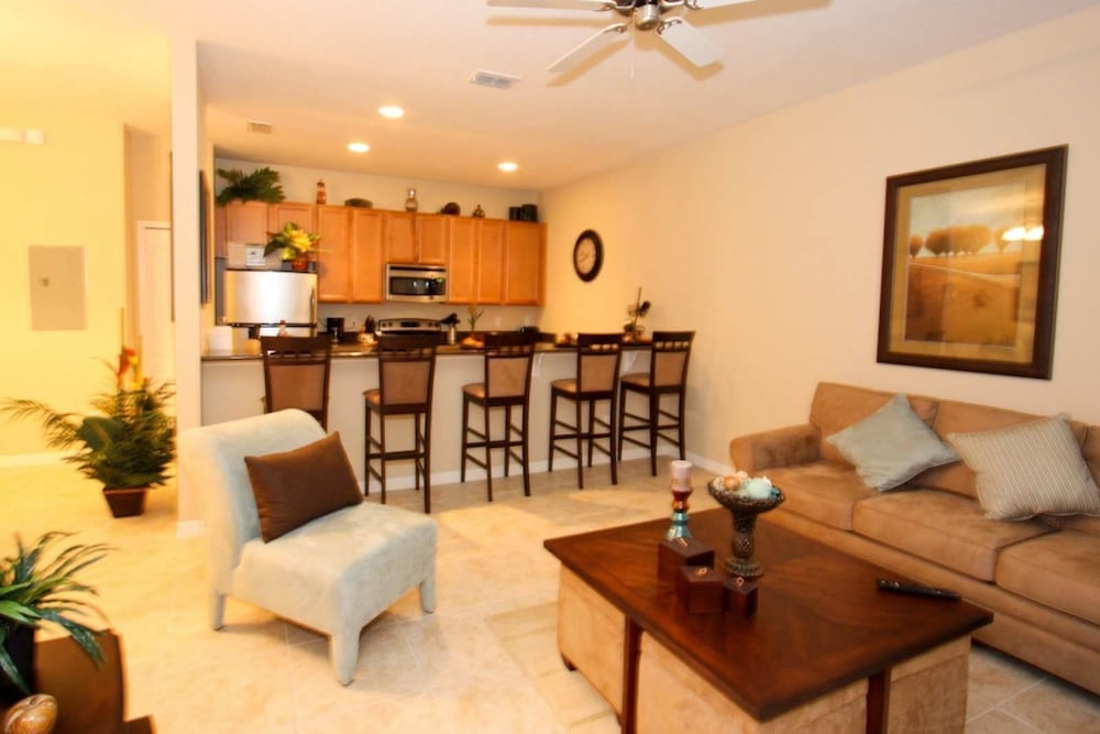 Ov4251 Paradise Palms 4 Bed 3 Baths Townhome - photo 2