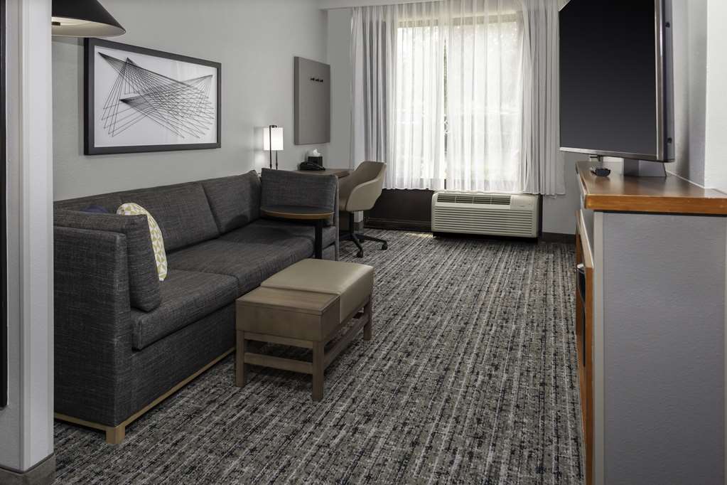 Hyatt Place Dallas Arlington - photo 16