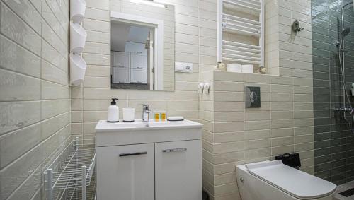 Elegant 1BR Vake Apt for 3 By Wehost
