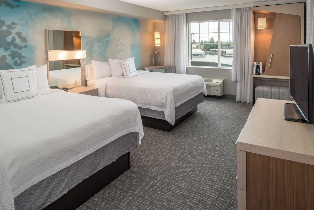 Courtyard by Marriott Portland North - photo 8