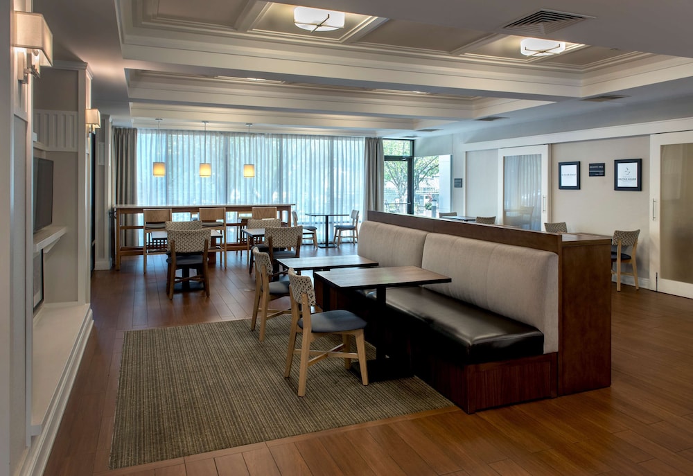 Hampton Inn by Hilton Middletown - photo 26
