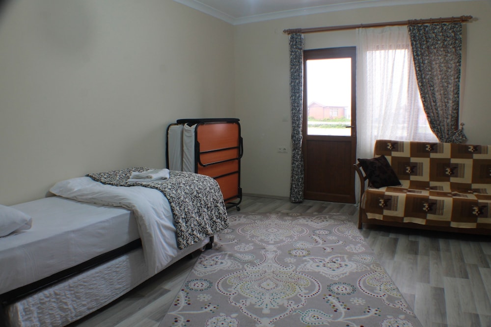 Gol Otel — Caykara — photo 2