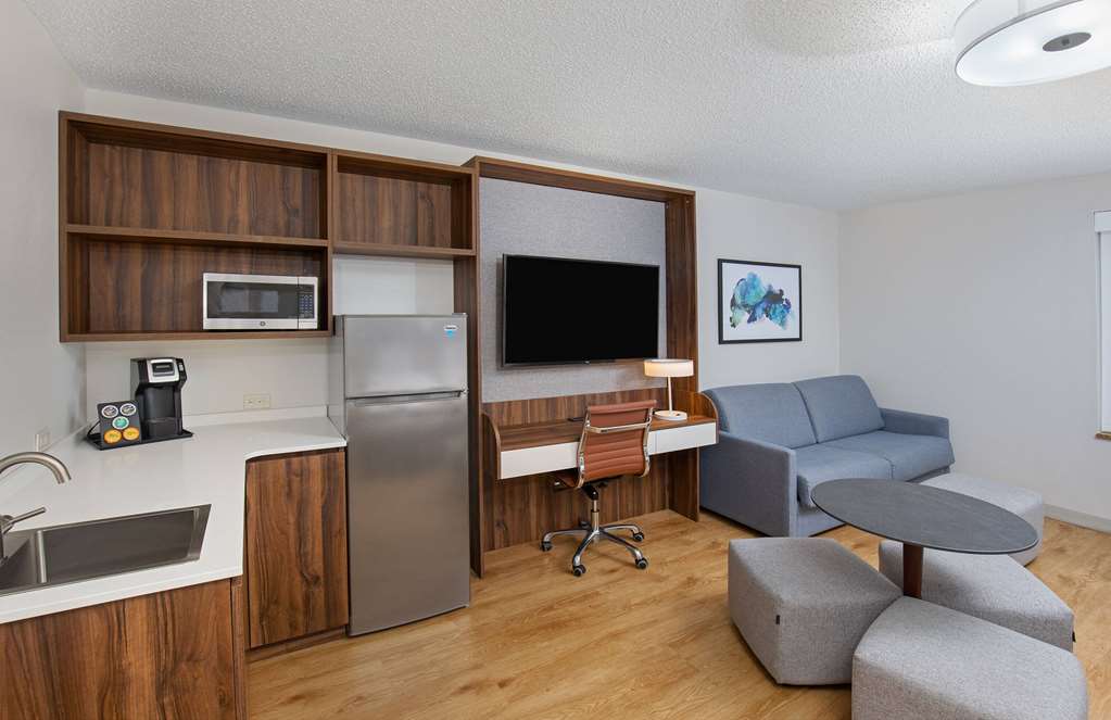 Baymont by Wyndham Hattiesburg - photo 56