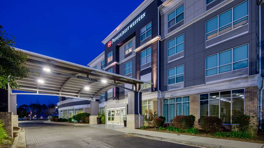 Best Western Premier I 95 Savannah Airport Pooler - carbon neutral hotel in Pooler