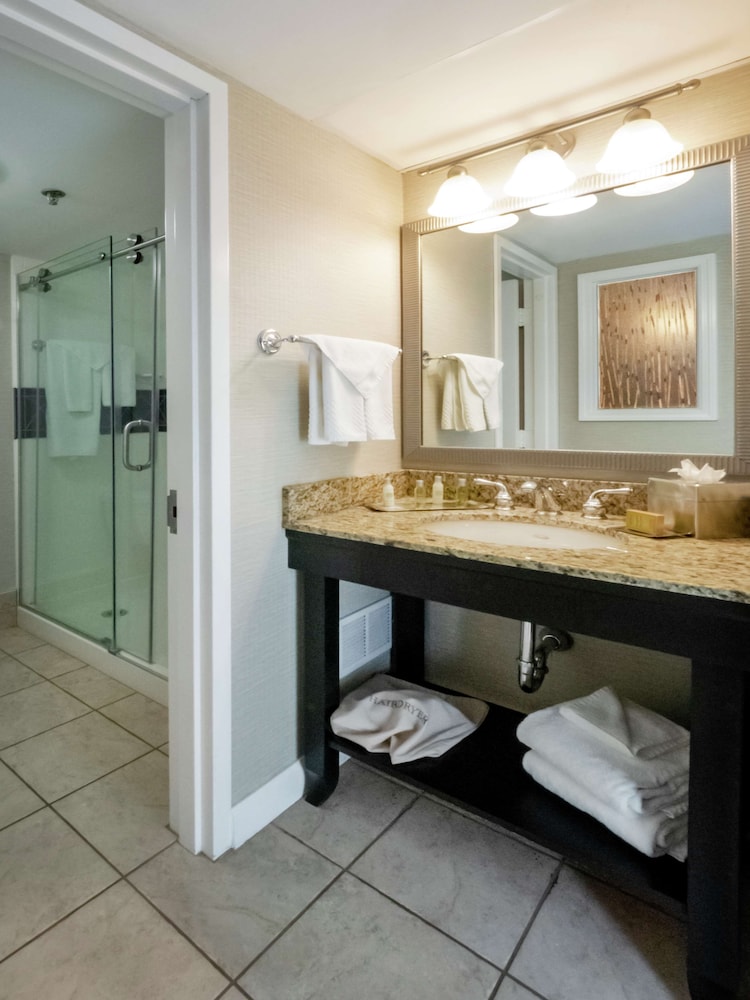 DoubleTree by Hilton Hotel Buffalo Amherst - photo 26