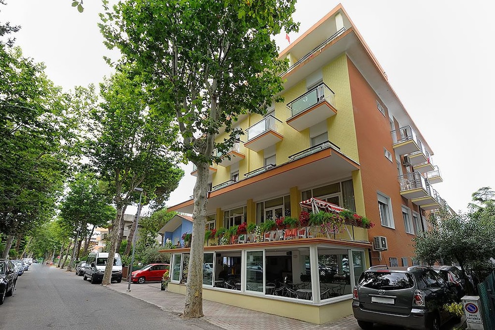 Hotel Samoa — Rimini — photo 2