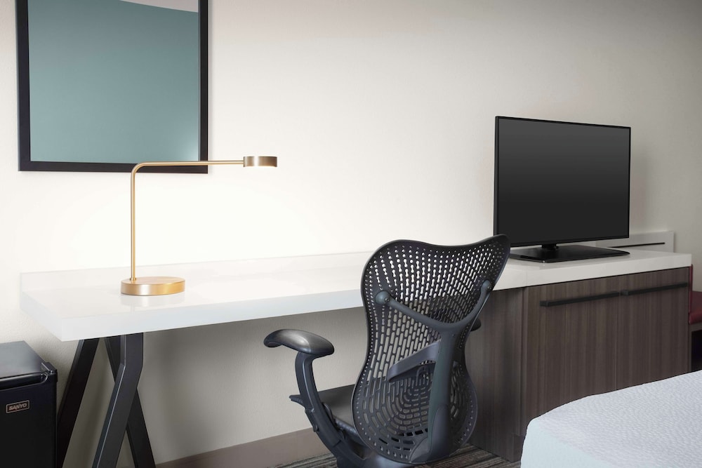 Hilton Garden Inn Granbury - photo 14