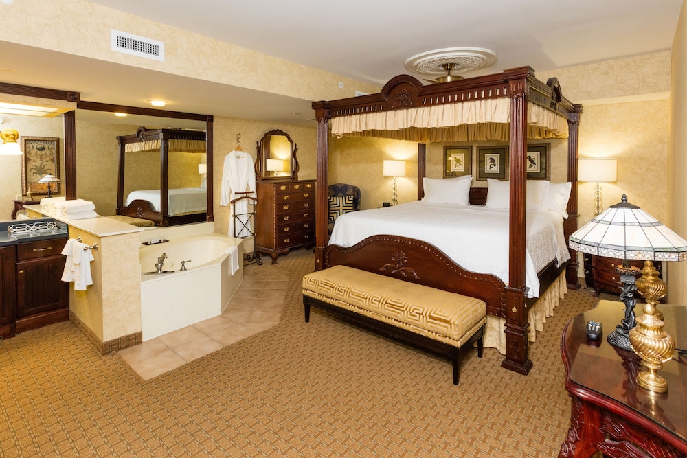 Hampton Inn and Suites Amelia Island Historic Harbor Front - photo 18