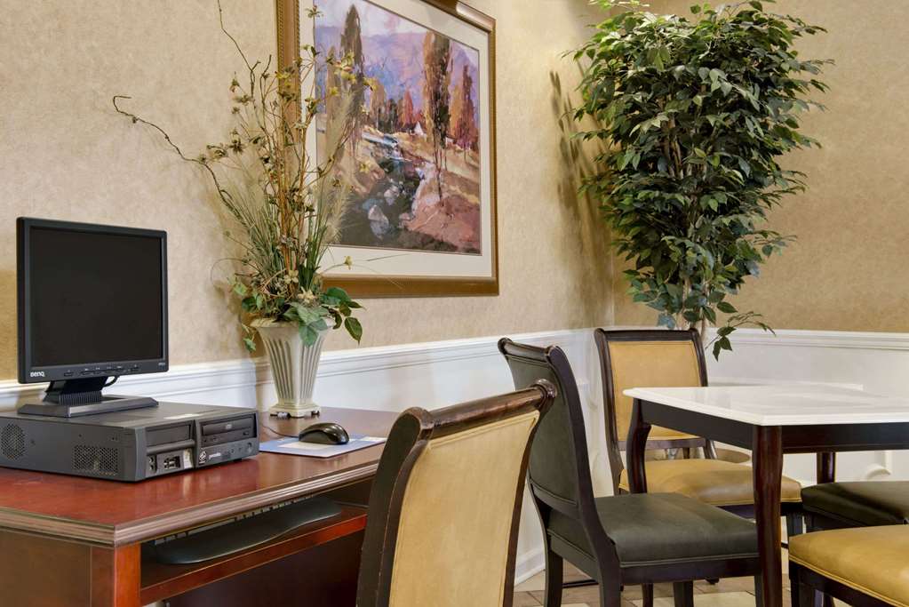 Baymont by Wyndham Eufaula - photo 4