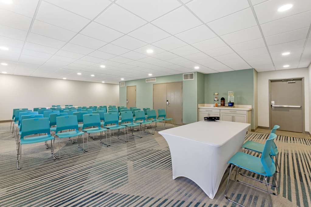 Comfort Suites At Tucson Mall - photo 37
