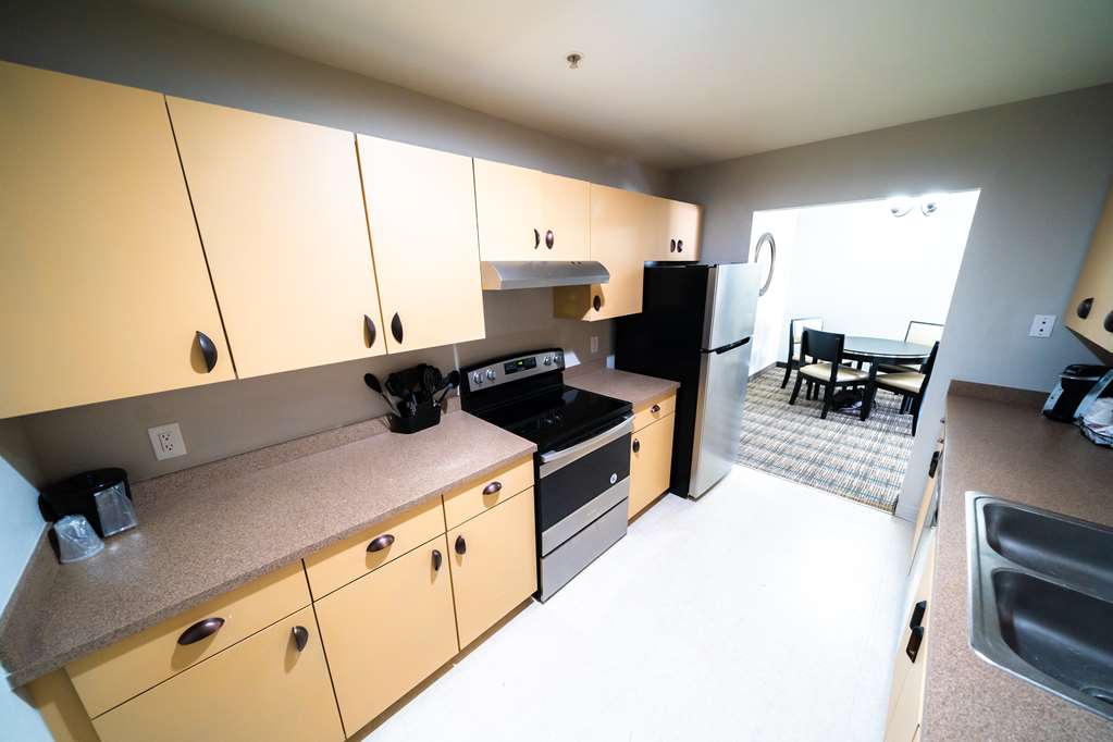 Best Western Brigham City Inn & Suites - photo 18