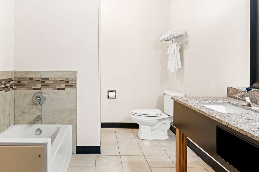 Best Western Monticello Gateway Inn - photo 25
