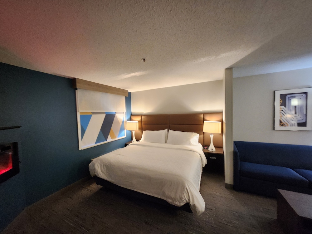 Holiday Inn Express Hotel & Suites St. Paul Woodbury by IHG - photo 6