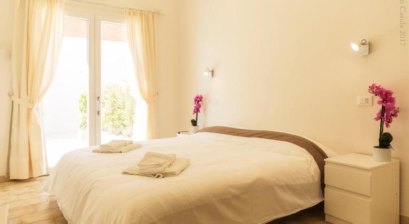 Coru e Mari 2 Apartments — 4-Star Luxury Hotel in Pula, Italy