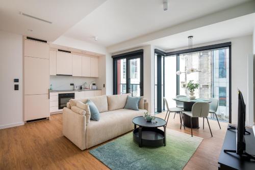 Towarowa Towers Premium Apartment by BookingHost in Warsaw, Poland