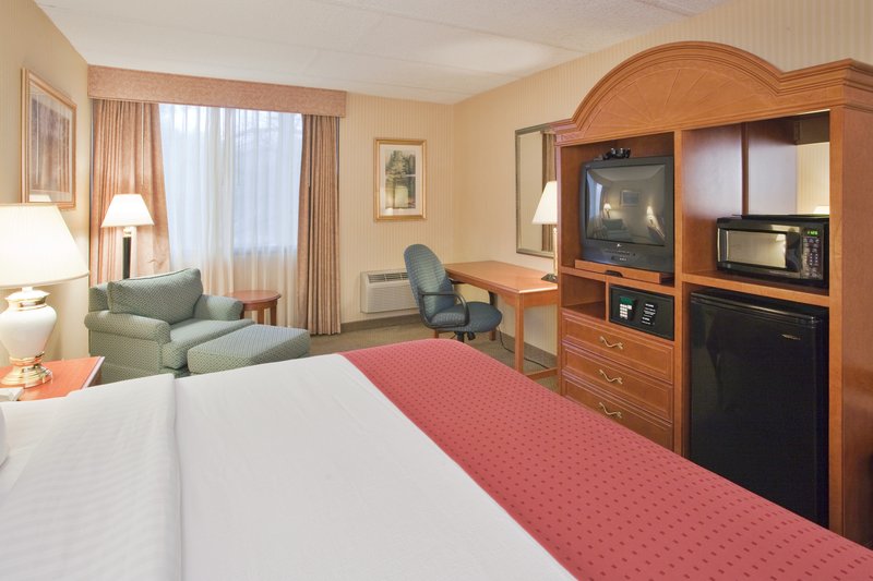Holiday Inn Middletown Goshen - photo 21