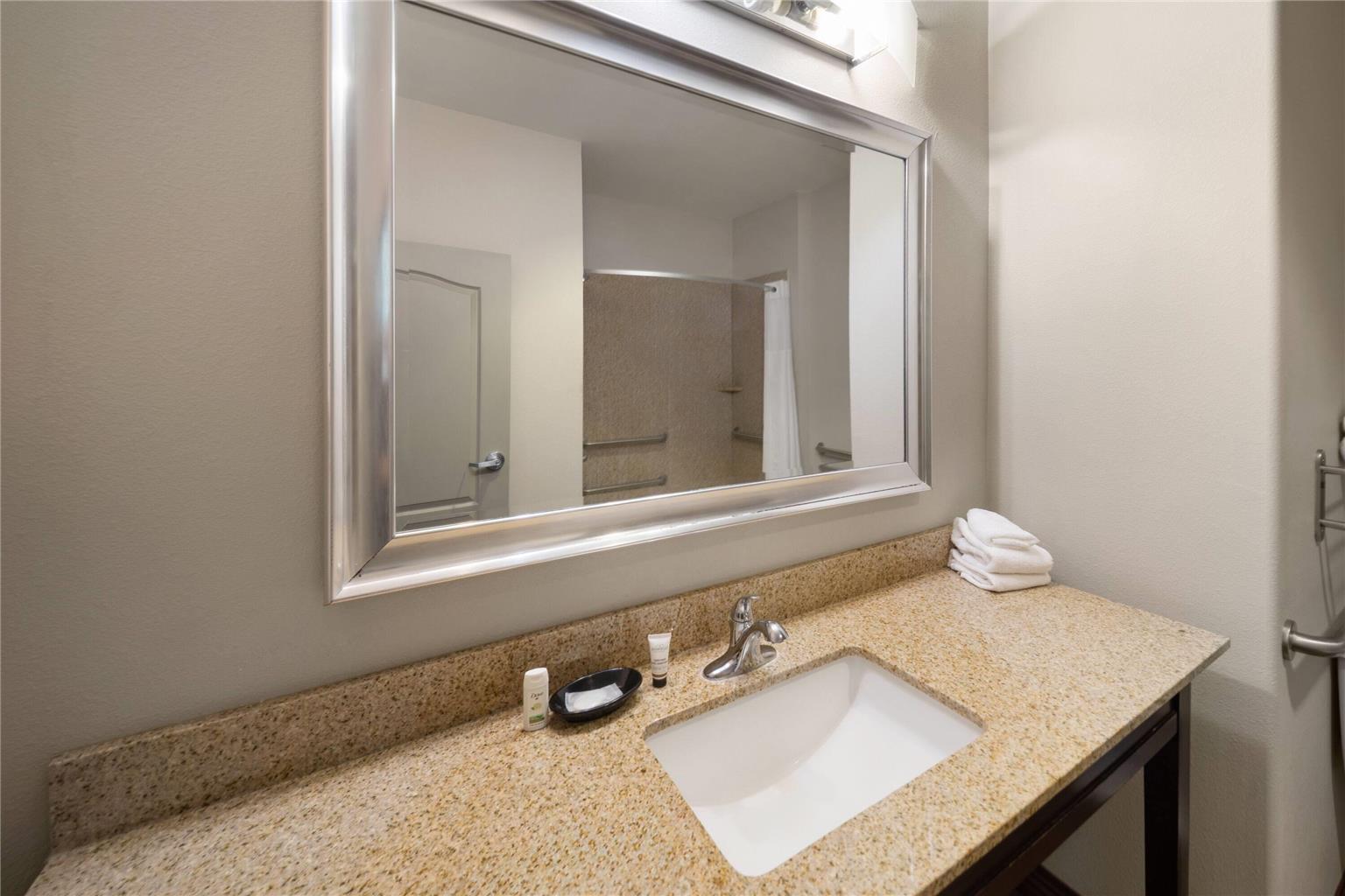 Baymont by Wyndham Andrews TX - photo 24