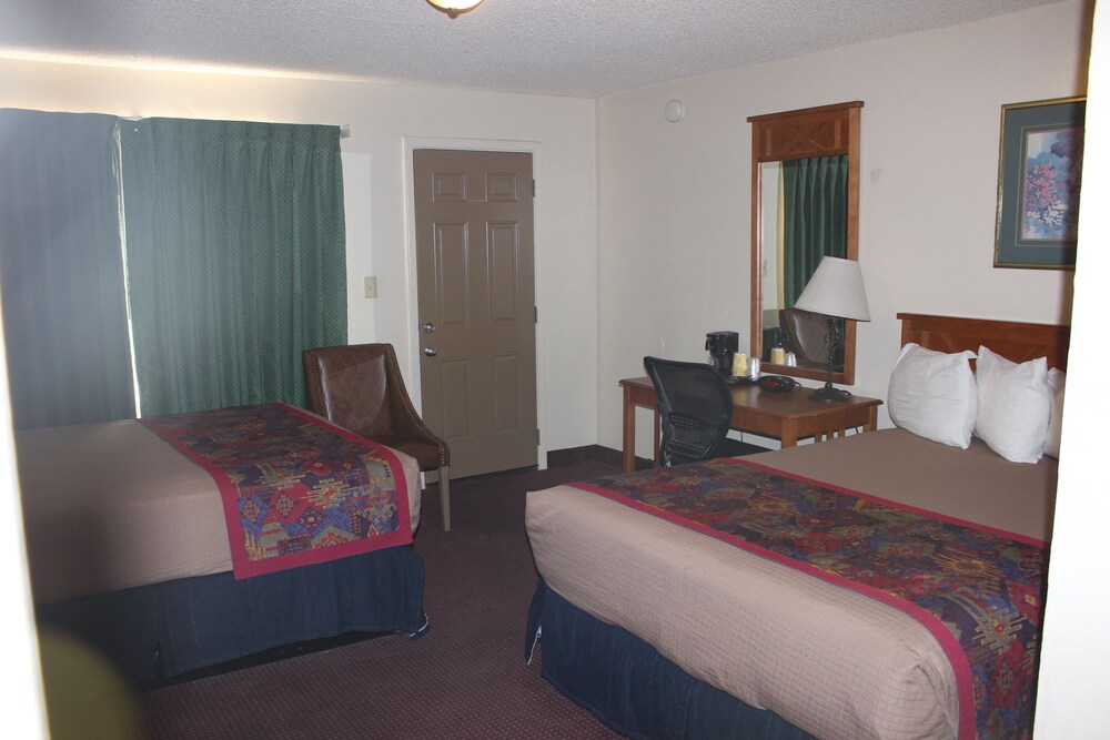 Dixie Palms Motel - photo 15
