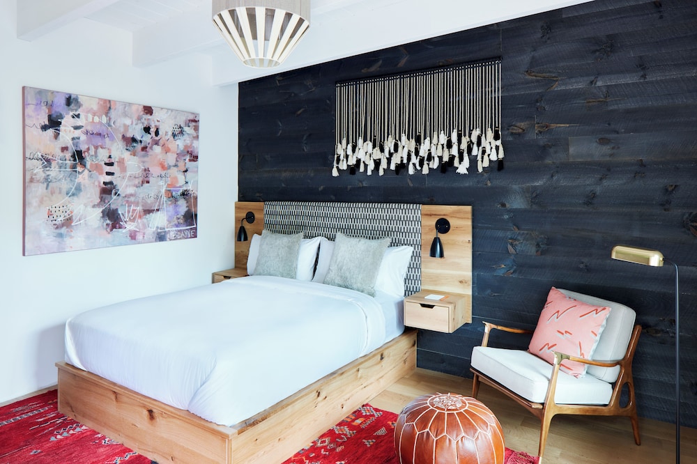 Woodstock Way Hotel - photo 26