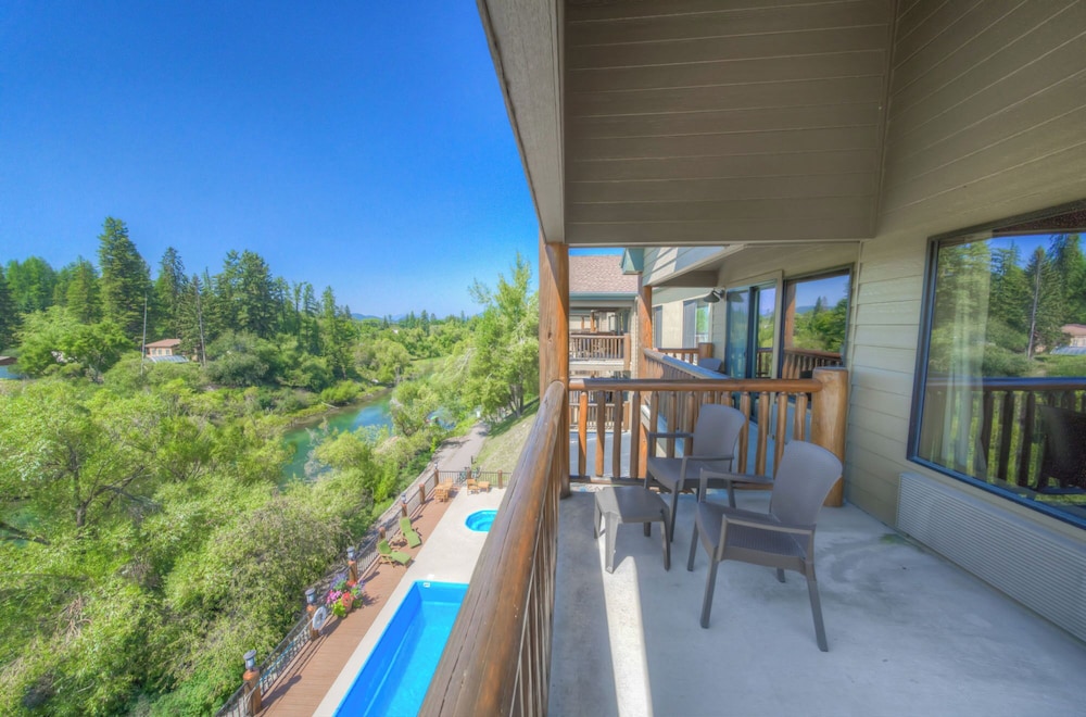 The Pine Lodge on Whitefish River - photo 120
