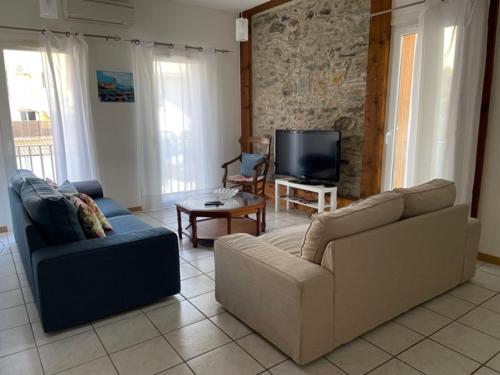 Appt Spacieux Charme de la Pierre Catalane — hotel in Portvendres