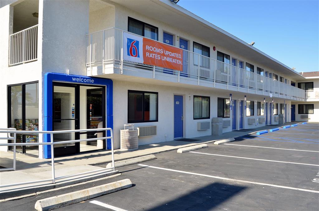 Motel 6 Palm Desert CA Palm Springs Area - photo 2