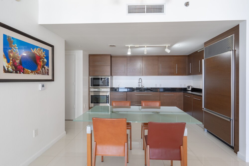 Private Residences at ICON Twr3 by JOS17 - photo 43