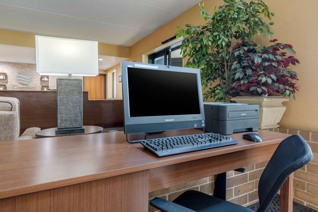 Suburban Studios Arlington Heights Elk Grove - photo 28