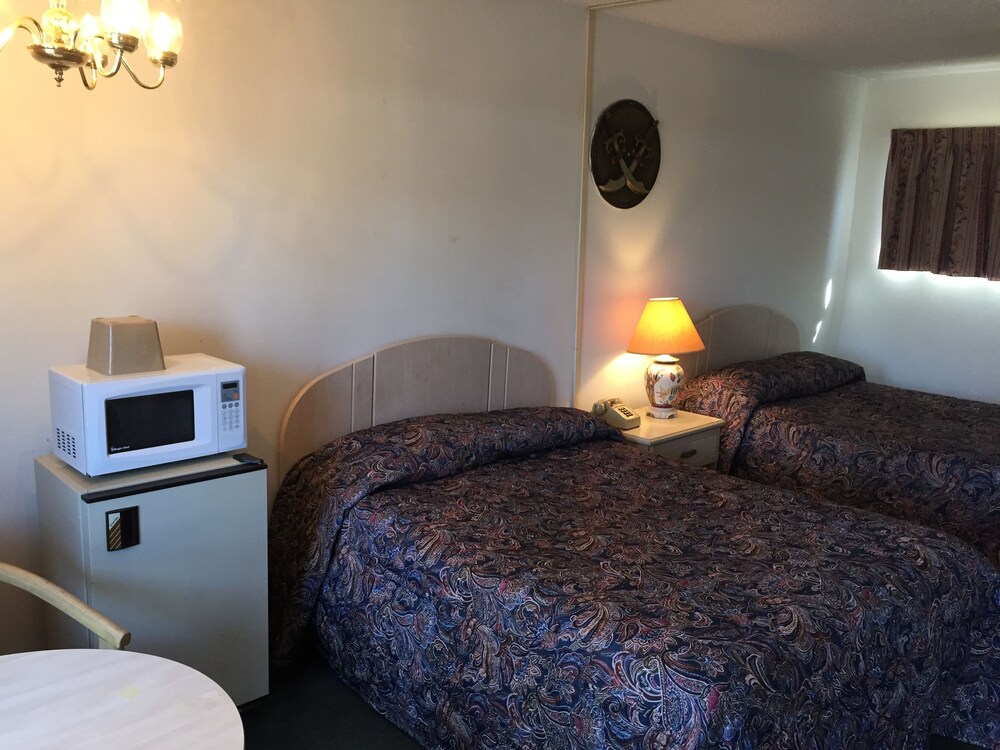 Daniels Motel - photo 6