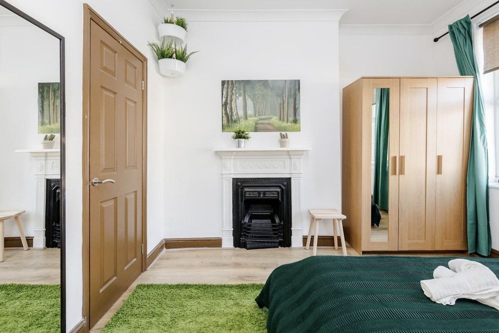 Ryam Suites in London, United Kingdom