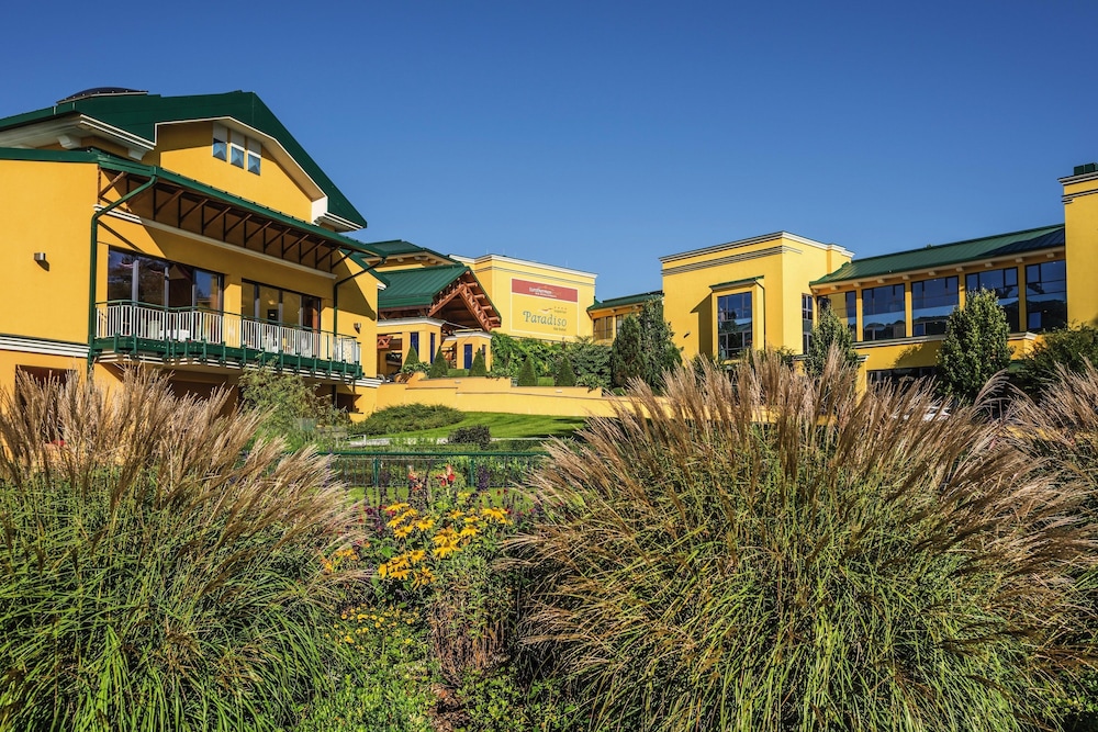 EurothermenResort Bad Schallerbach Hotel Paradiso Superior in Bad Schallerbach, Austria