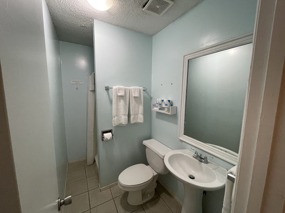 Lake Norman Hotel - photo 14