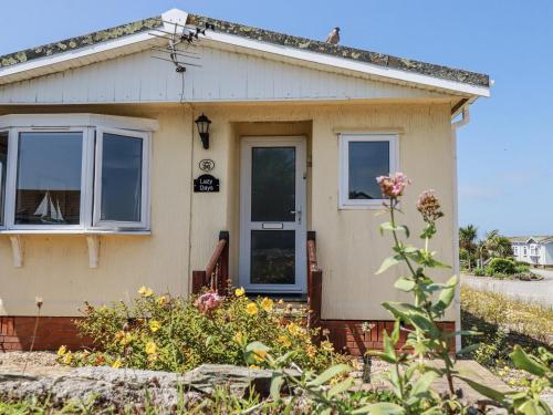 Lazy Days - carbon neutral hotel in Padstow