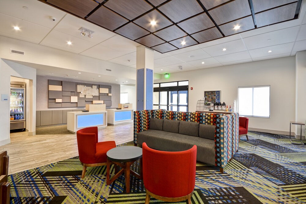 Holiday Inn Express Evansville by IHG - photo 22
