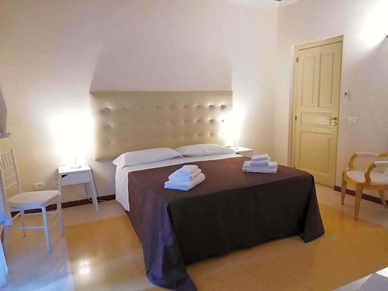 Landolina Palace — Noto — photo 5