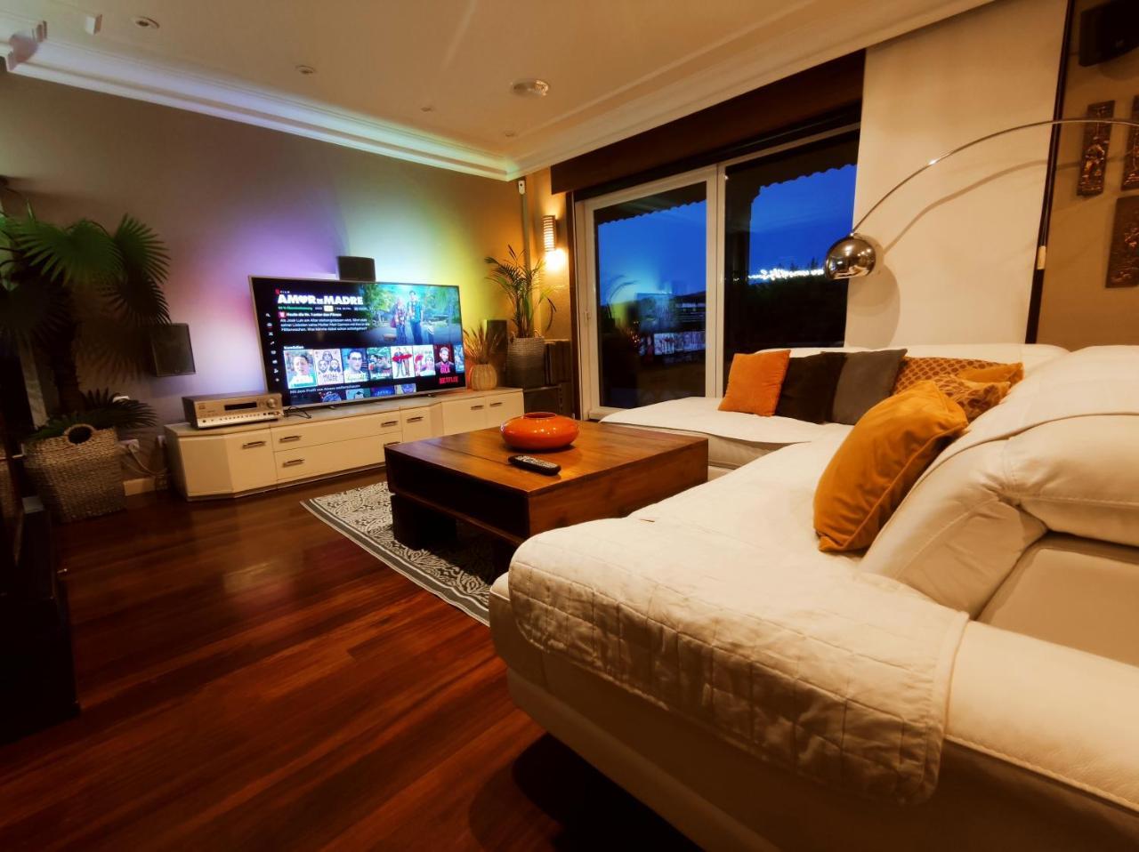 Hhc Holidays House Compostela — 4-Star Luxury Hotel in Santiago De Compostela, Spain