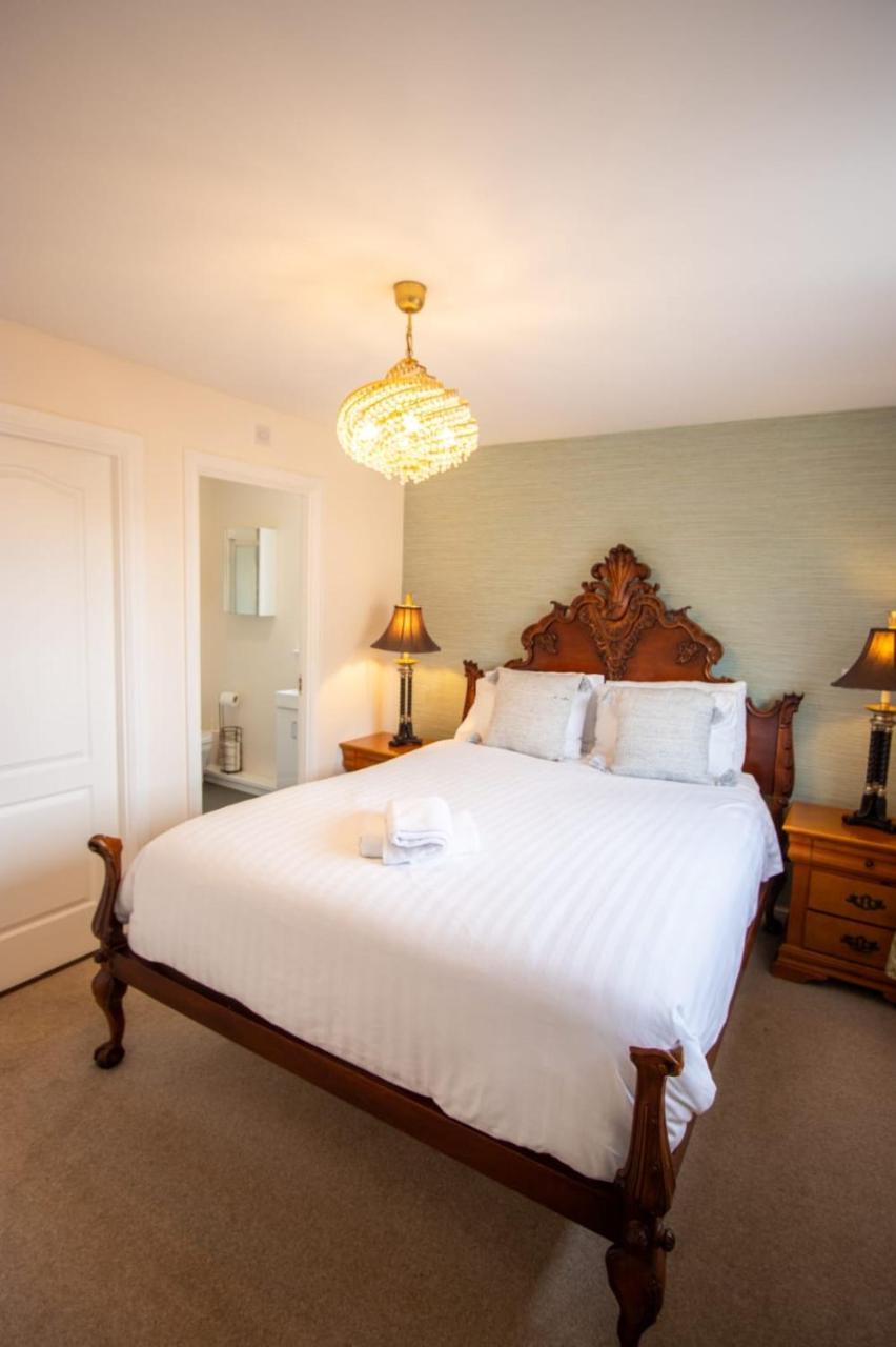 Harvest House with Games Room — 4-Star Luxury Hotel in Stirling, United Kingdom