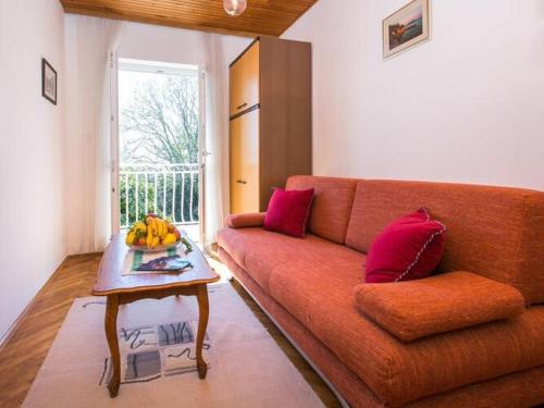 Apartments Anka One Bedroom Apartment with Balcony and Sea View