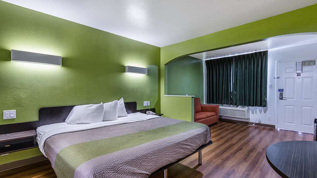 Motel 6 San Marcos TX North - photo 16