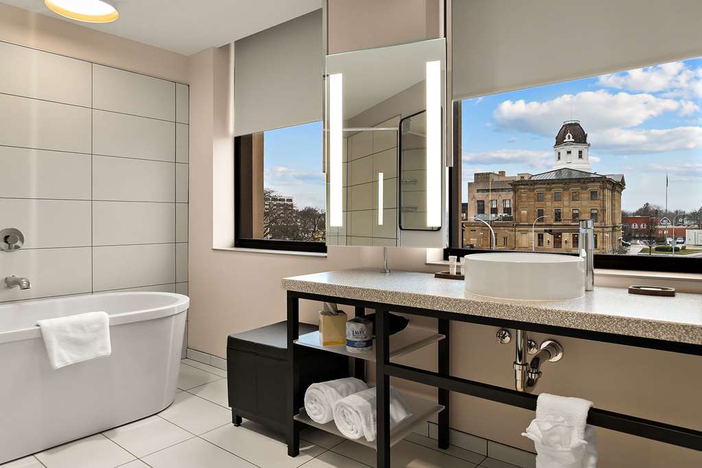 CityFlatsHotel Port Huron an Ascend Collection Hotel - photo 39