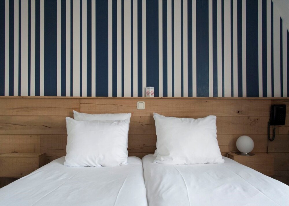 Strandhotel Camperduin — Bergen — photo 3
