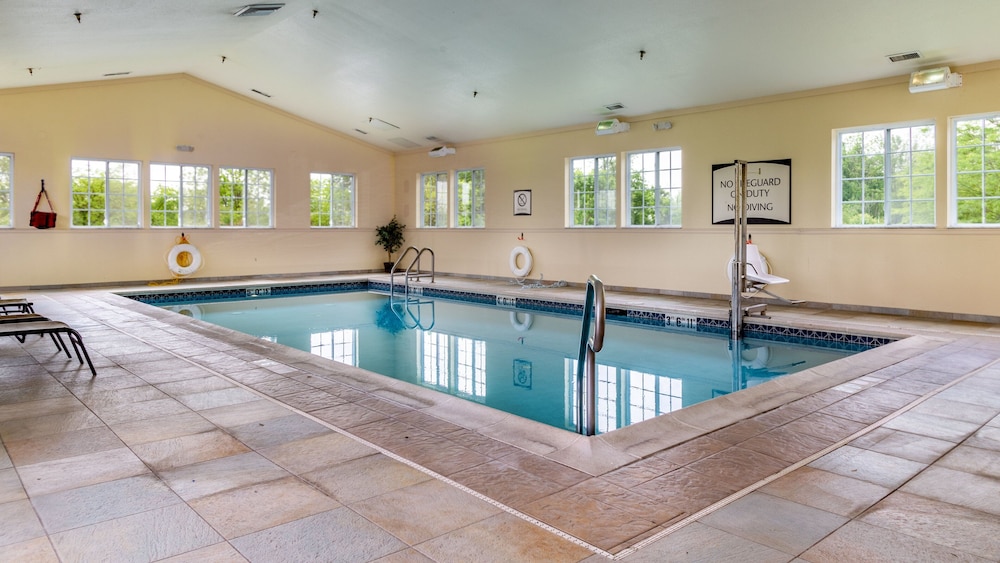 Staybridge Suites Philadelphia Valley Forge 422 by IHG - photo 12