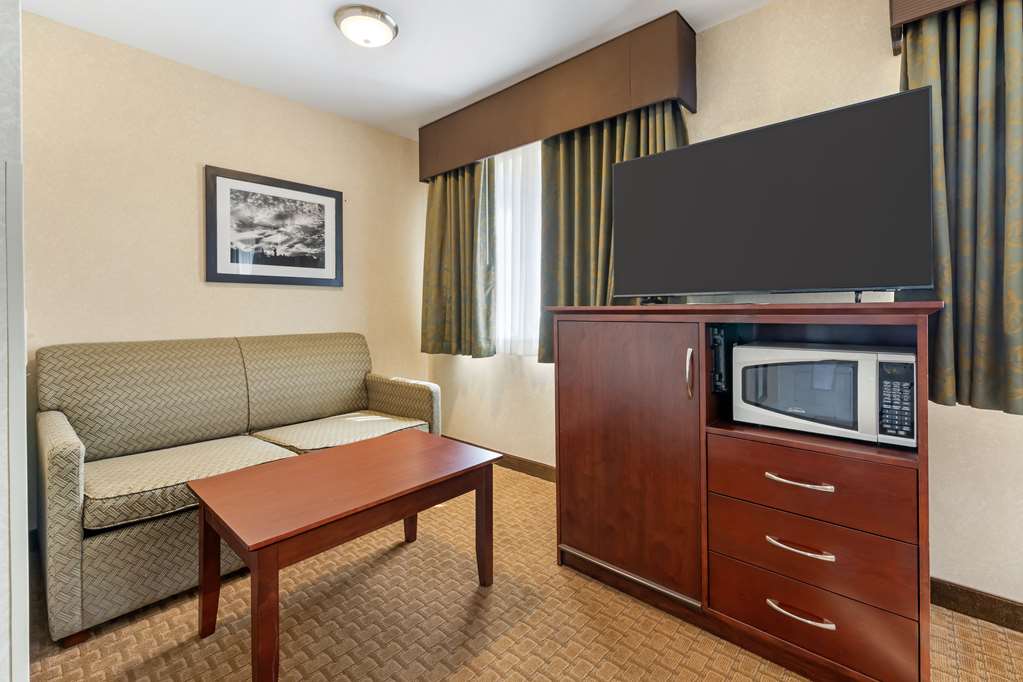 Best Western Wittenberg Inn - photo 22