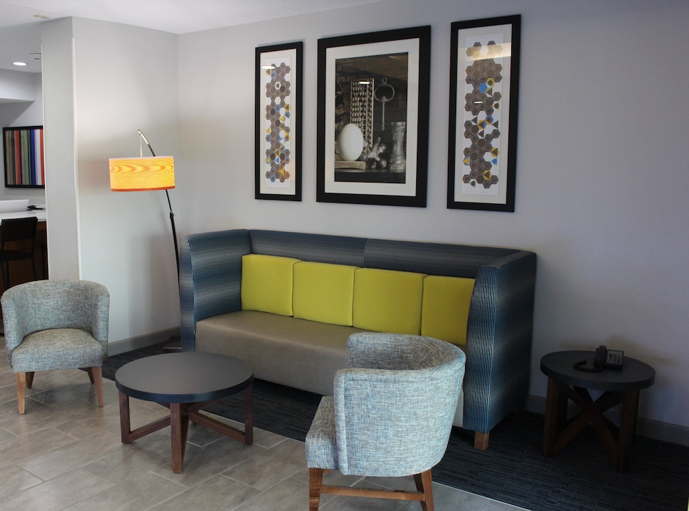 Holiday Inn Express & Suites Enterprise - featured photo