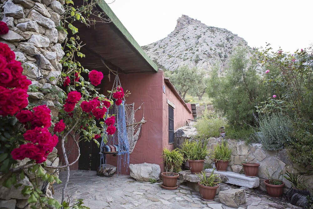 El Refugio de Alamut - carbon neutral hotel in Antequera